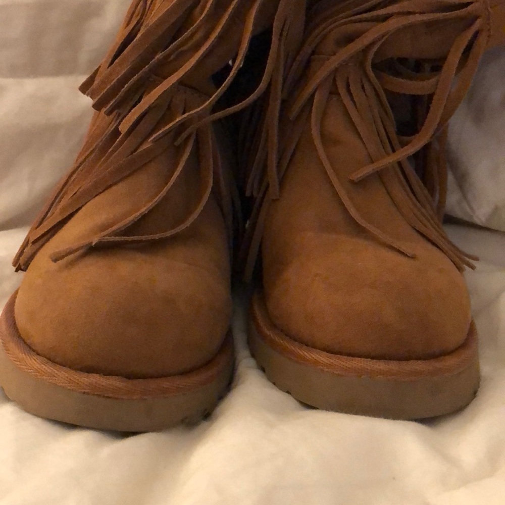madden suede fringe boots - Picture 2 of 8